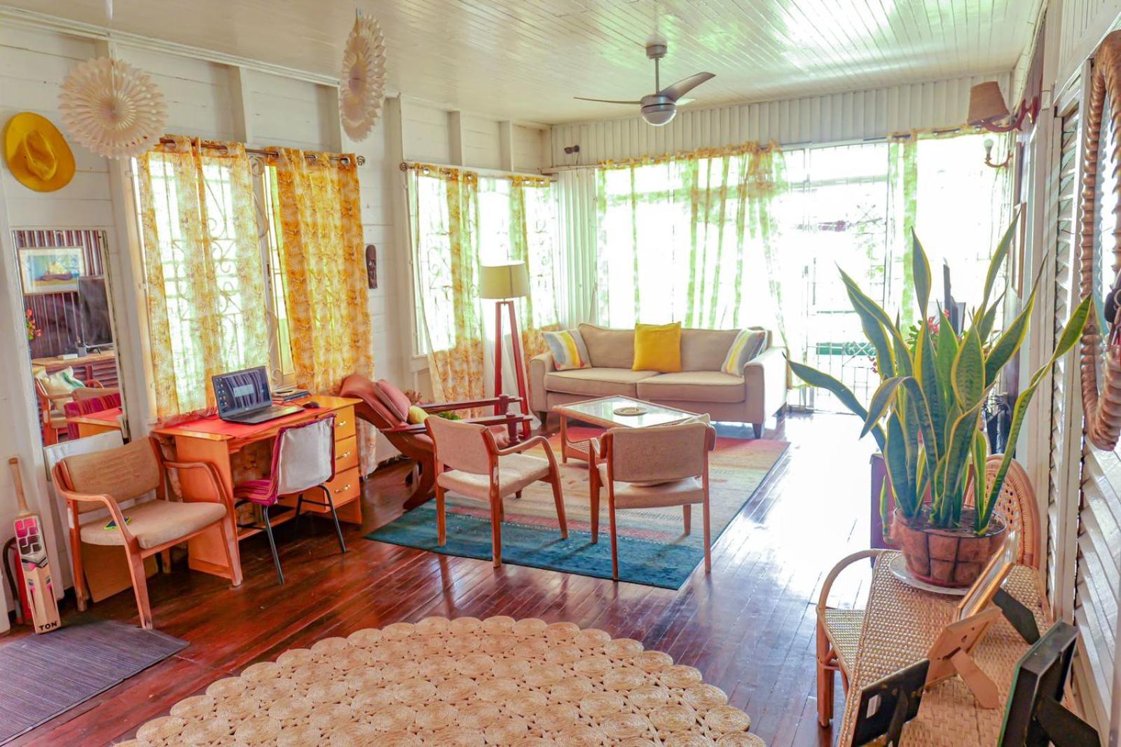 Smith'S Homestay Georgetown Exterior foto